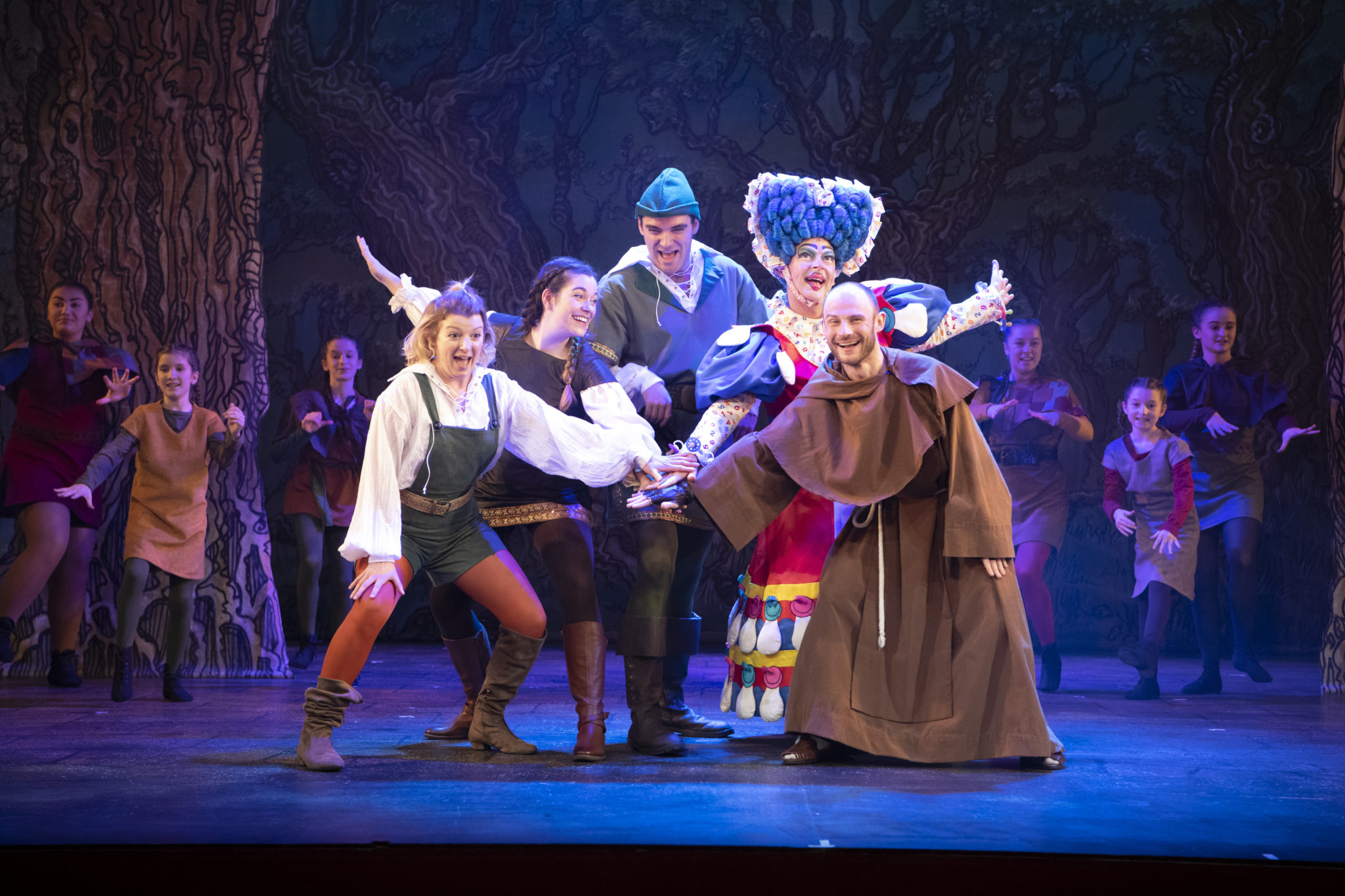 Local hospitals and theatre team up for special Christmas panto